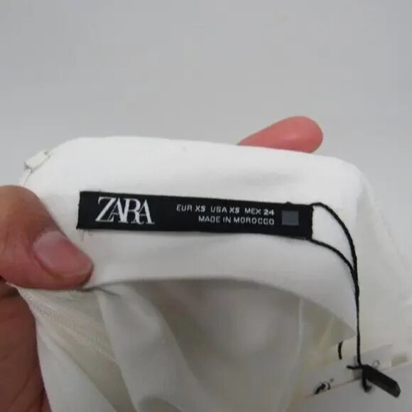 Women's Size XS White Skort With A Satin Bow NEW - Picture 5 of 5